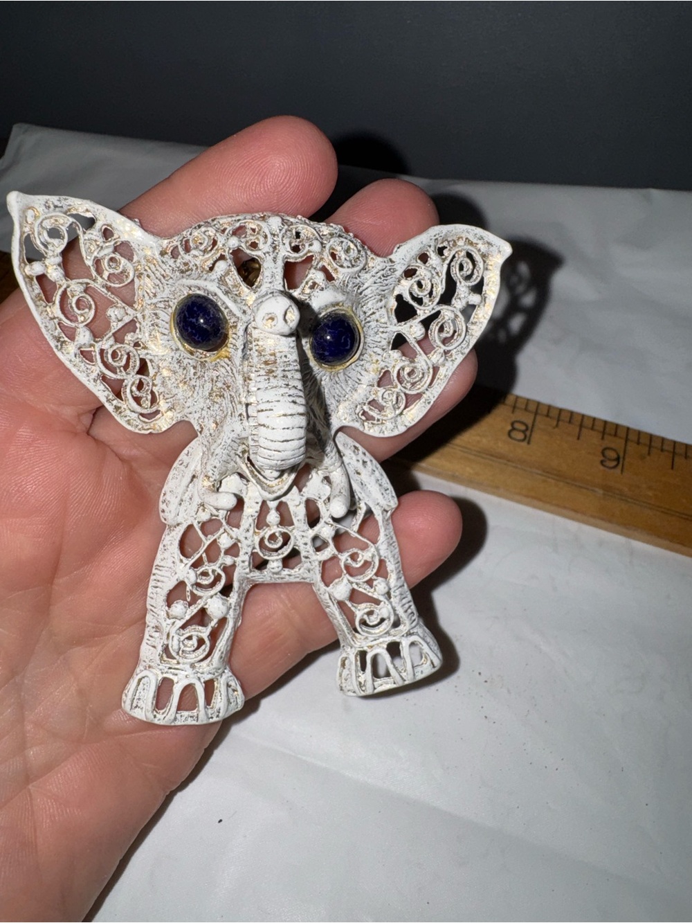 Rare Vintage DeLizza Elster D&E White Enamel Articulated Elephant Necklace